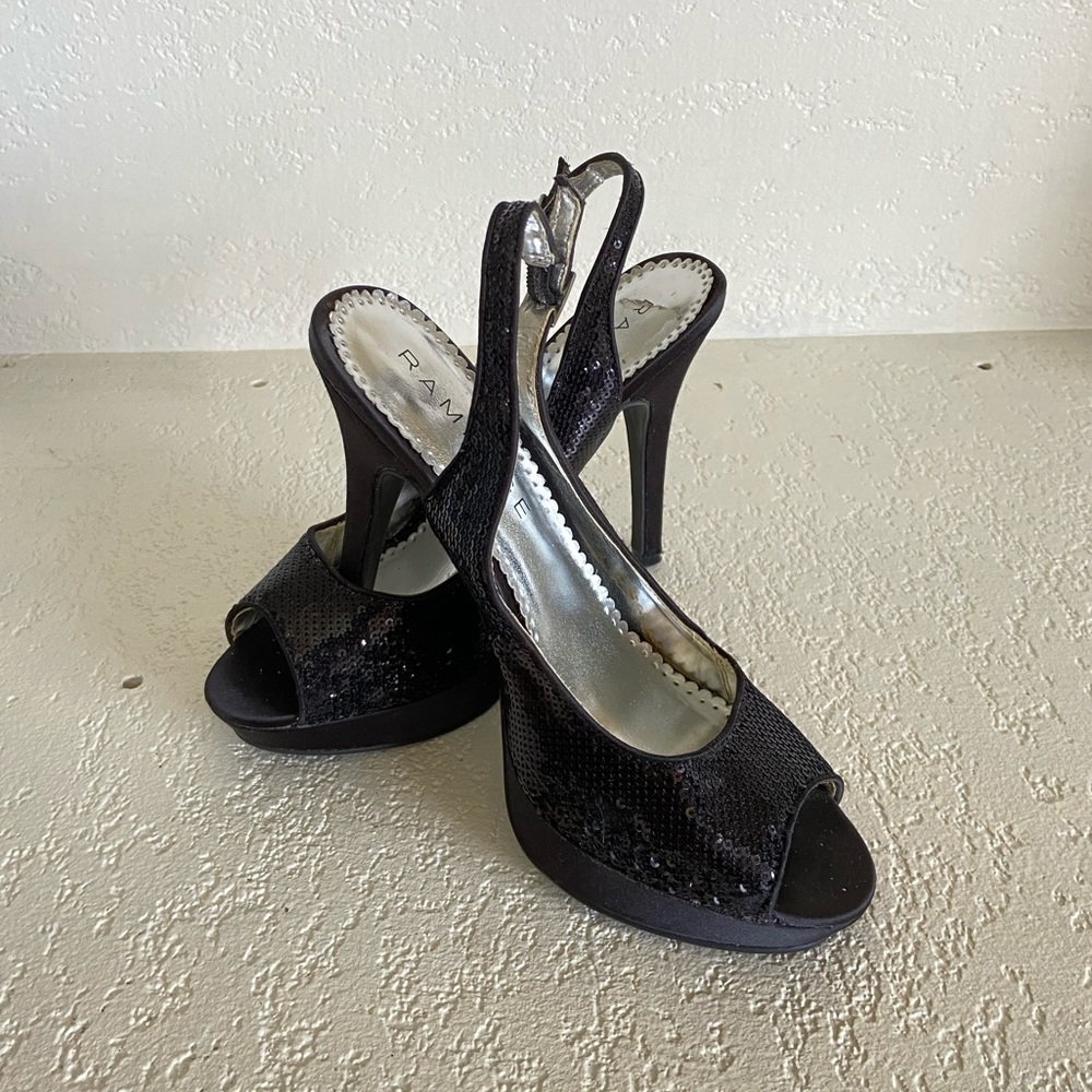 Rampage Black Sequin Platform Heels Size 8
